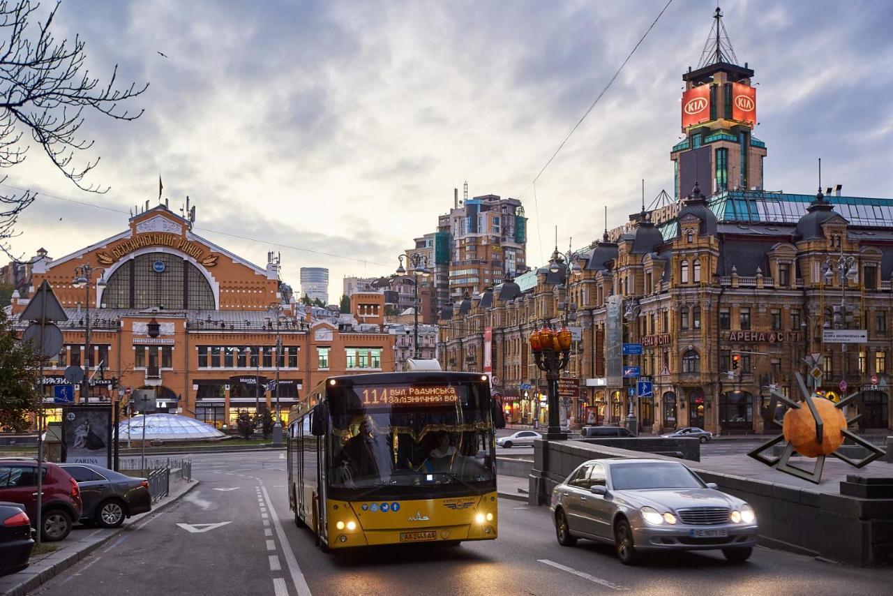 Sauna, Big Jacuzzi , Khreshchatyk Apartments Kiev Dış mekan fotoğraf